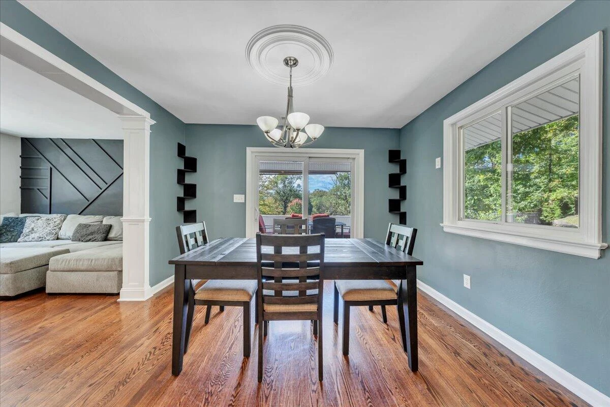 2801 Edgewood ST SW - Photo 10