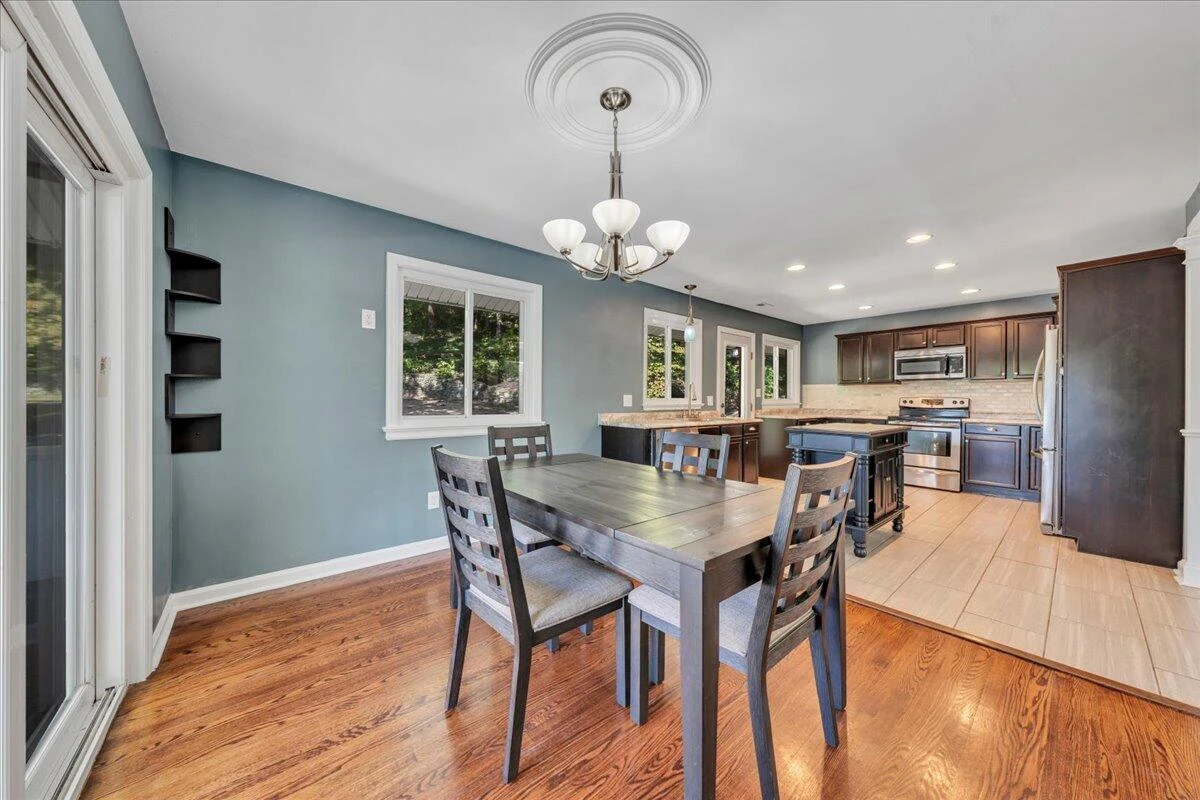 2801 Edgewood ST SW - Photo 11