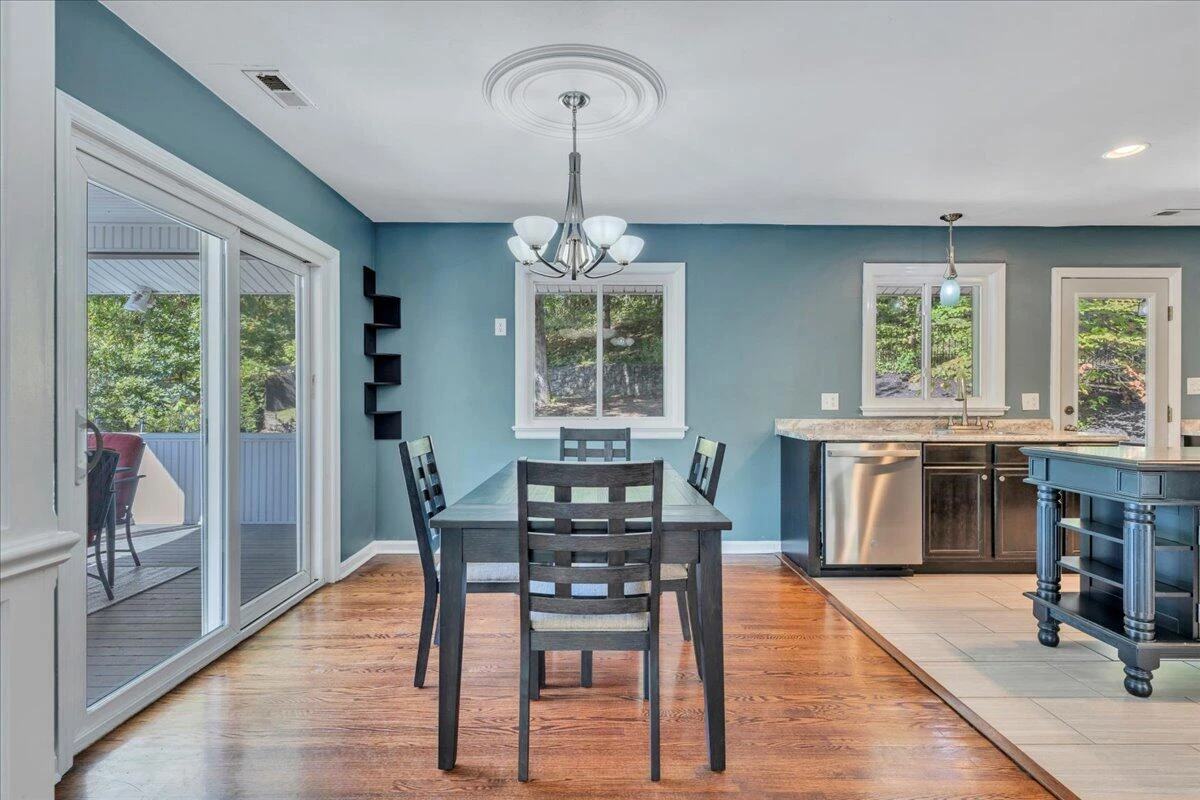2801 Edgewood ST SW - Photo 12