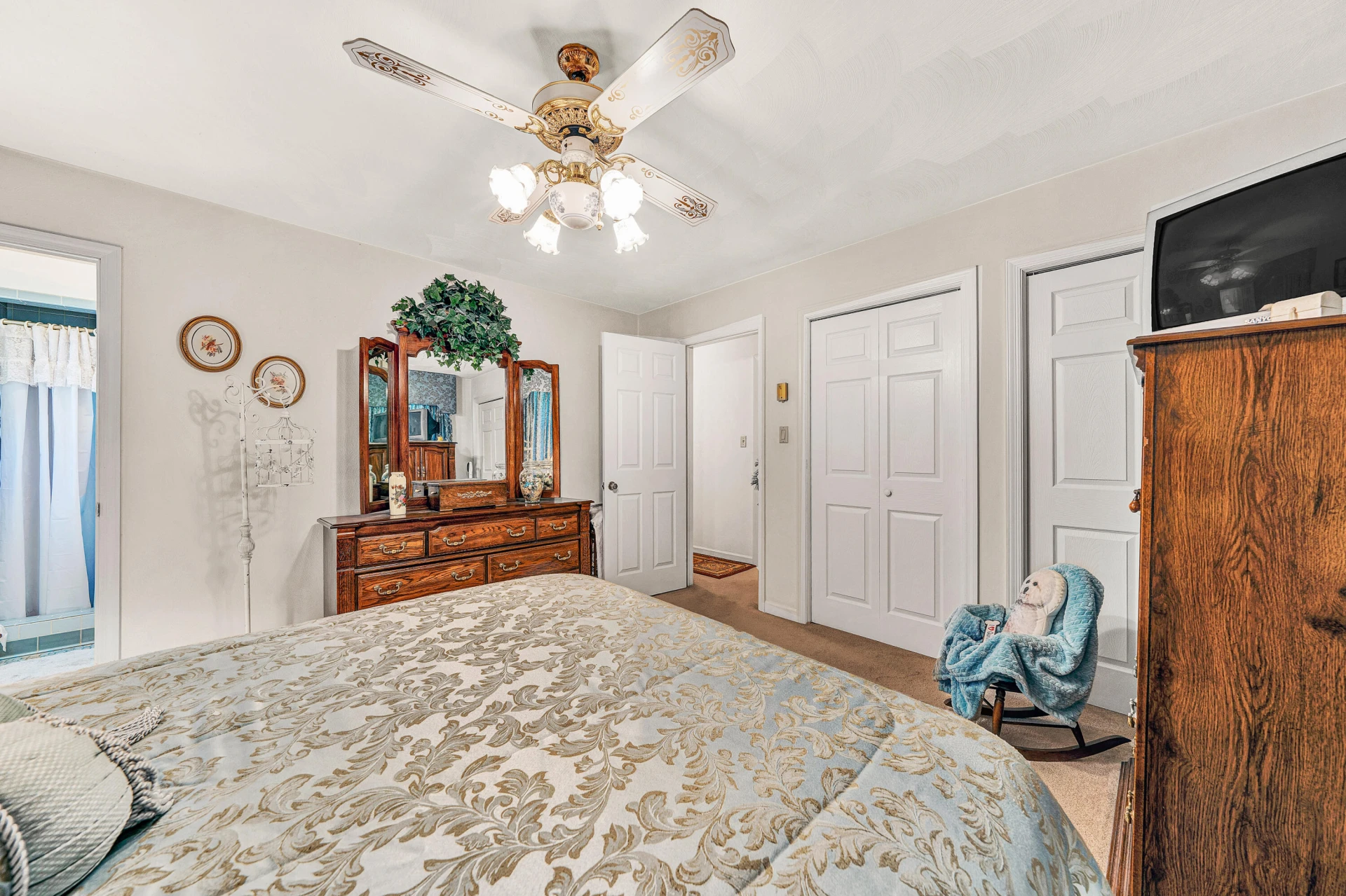 250 Taylors RD - Photo 14