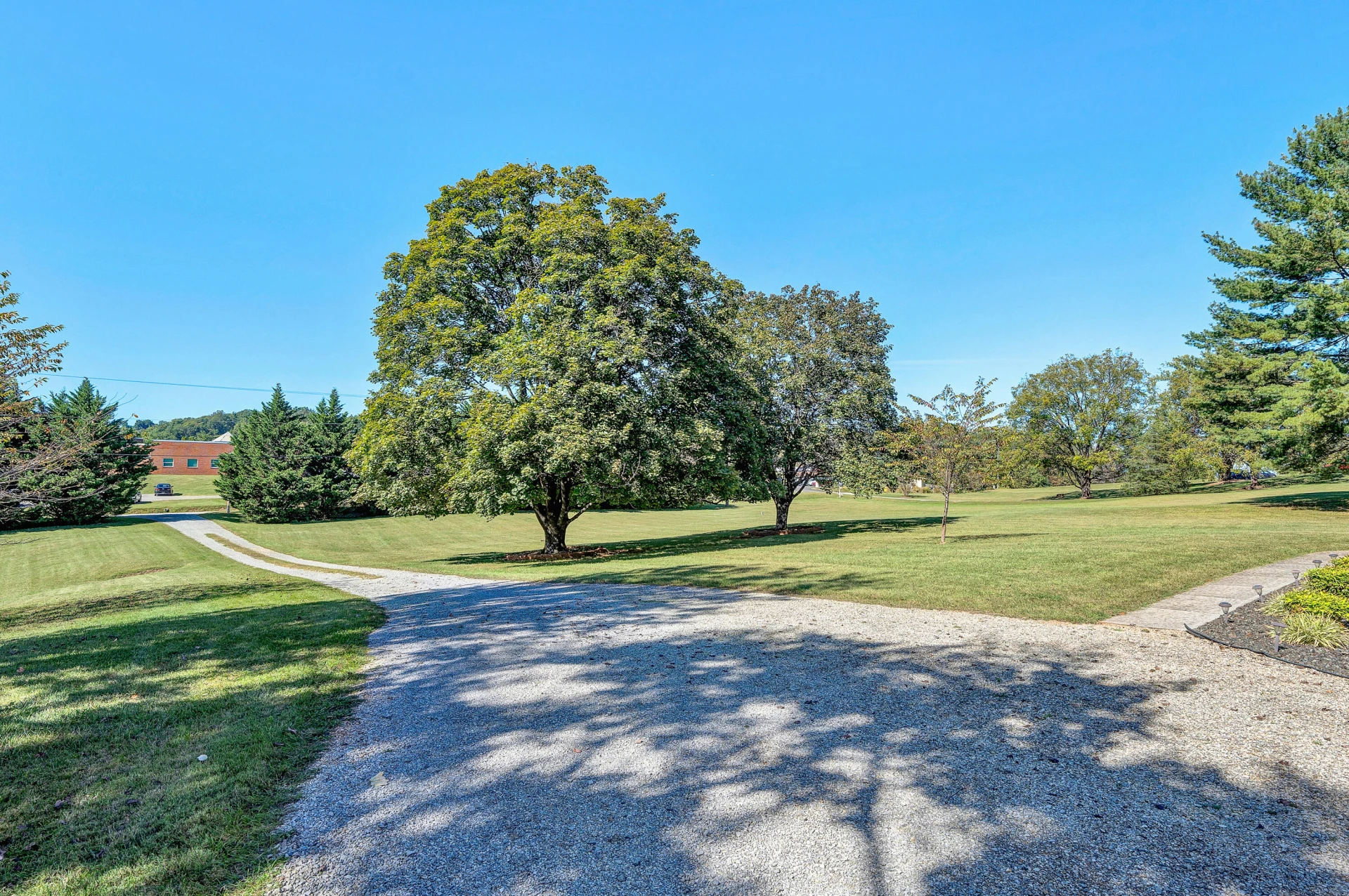 250 Taylors RD - Photo 38