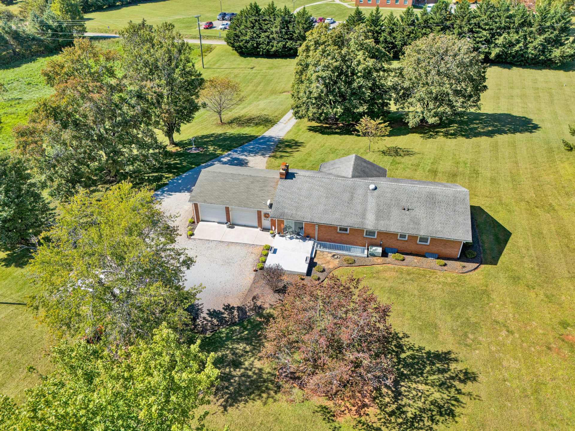 250 Taylors RD - Photo 39