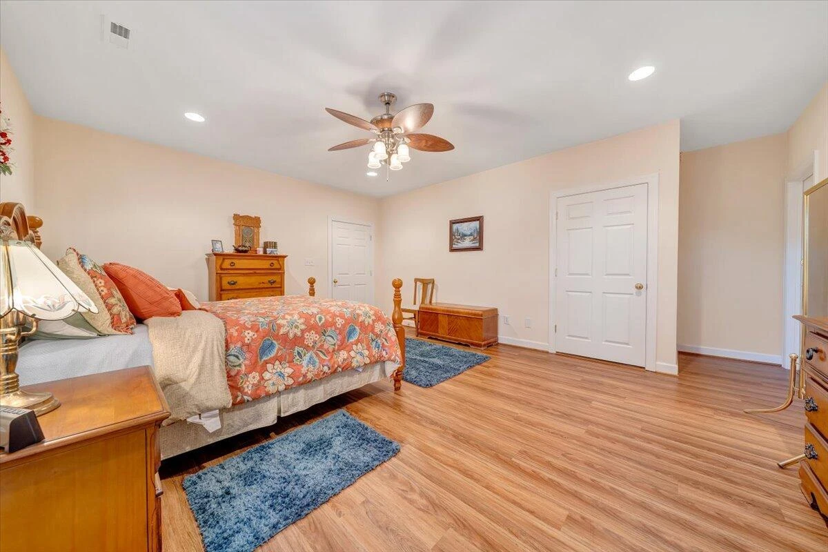 52 Pondview CT - Photo 11