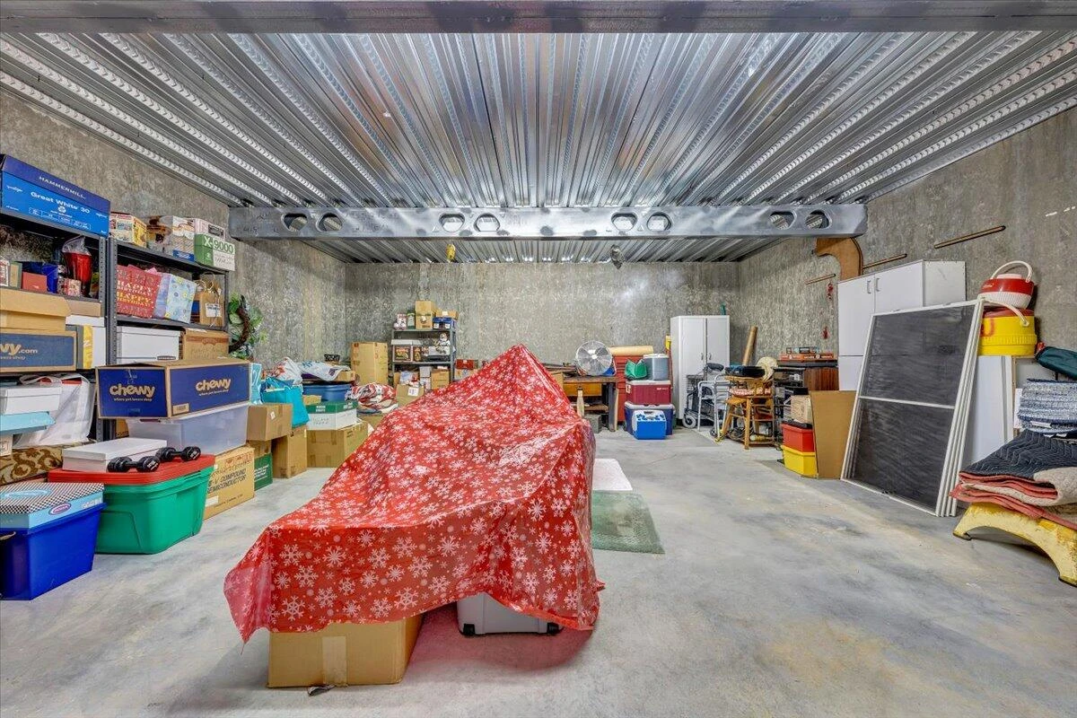 52 Pondview CT - Photo 14