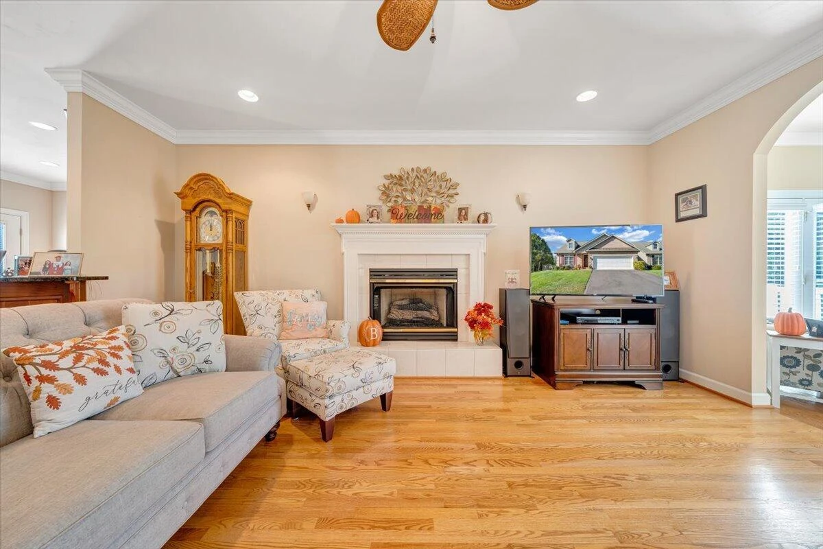 52 Pondview CT - Photo 36