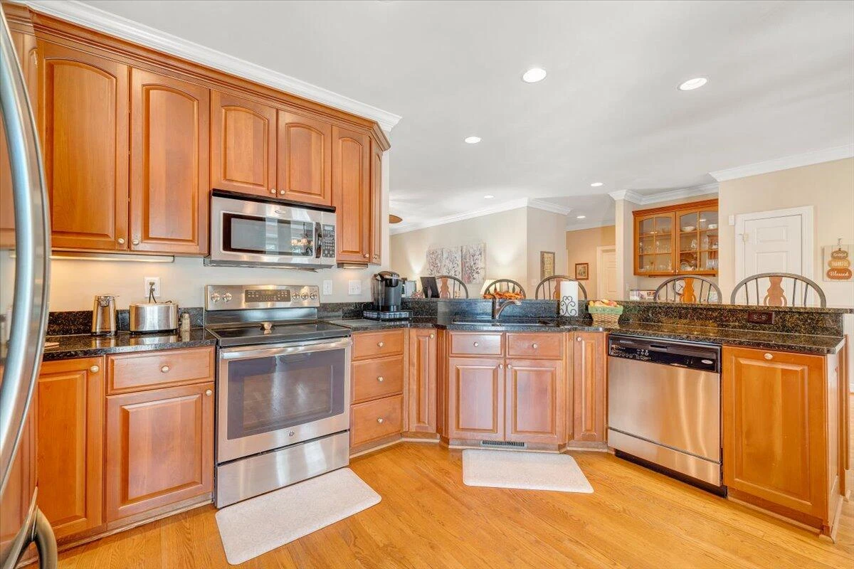 52 Pondview CT - Photo 42