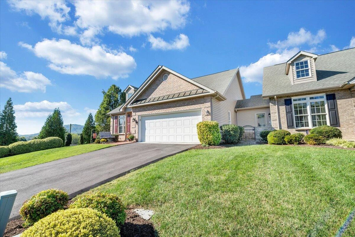 52 Pondview CT - Photo 60