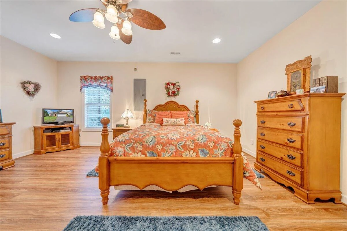 52 Pondview CT - Photo 9