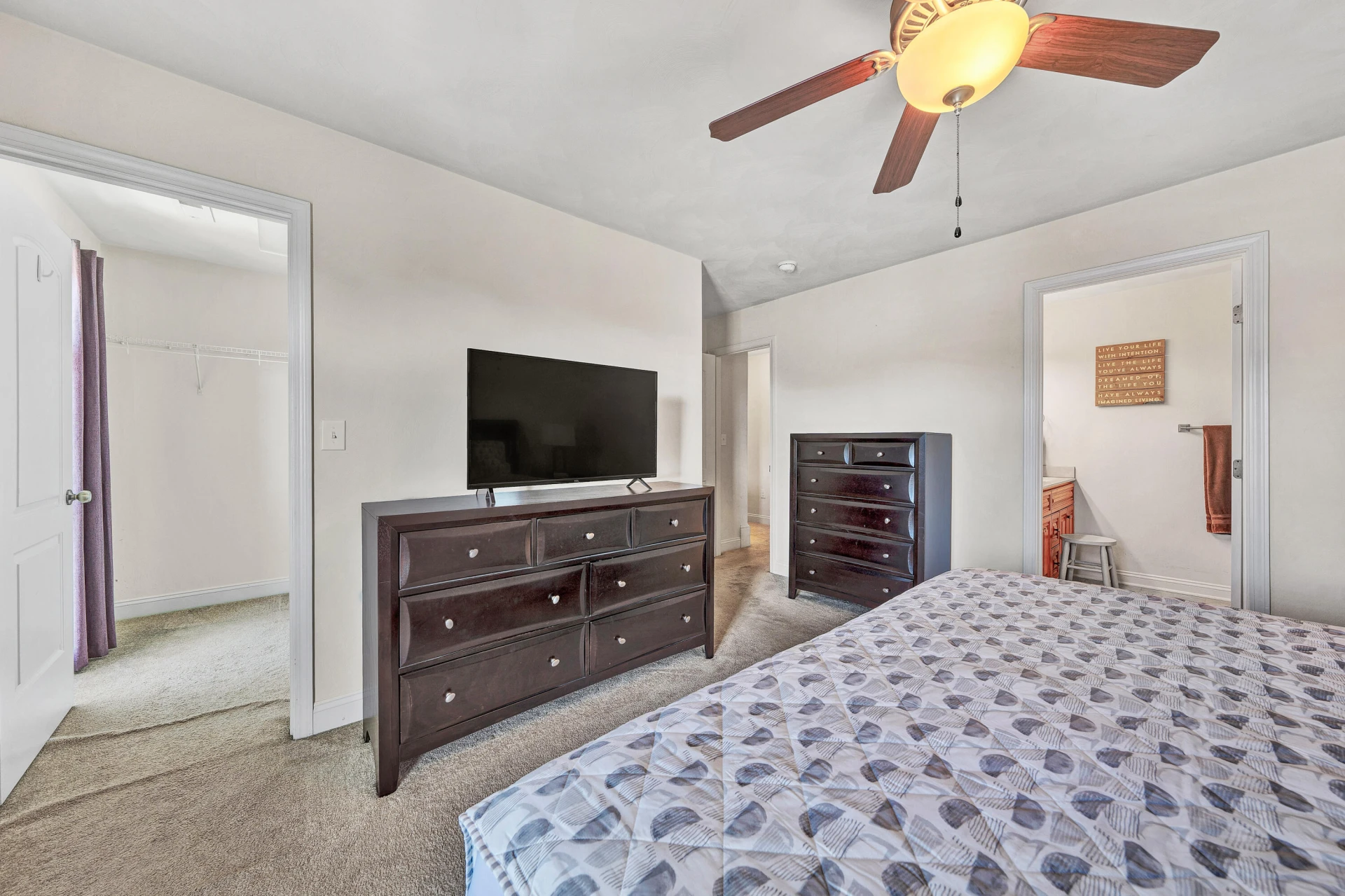 867 Walhalla CT - Photo 16