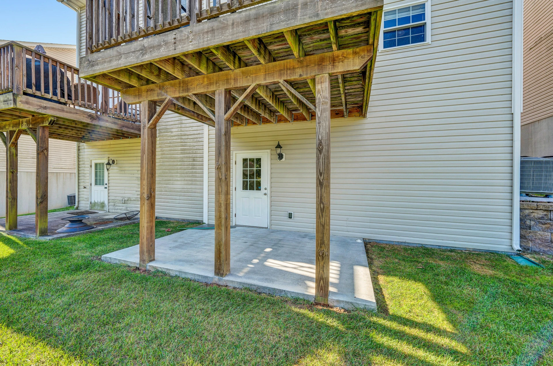 867 Walhalla CT - Photo 29