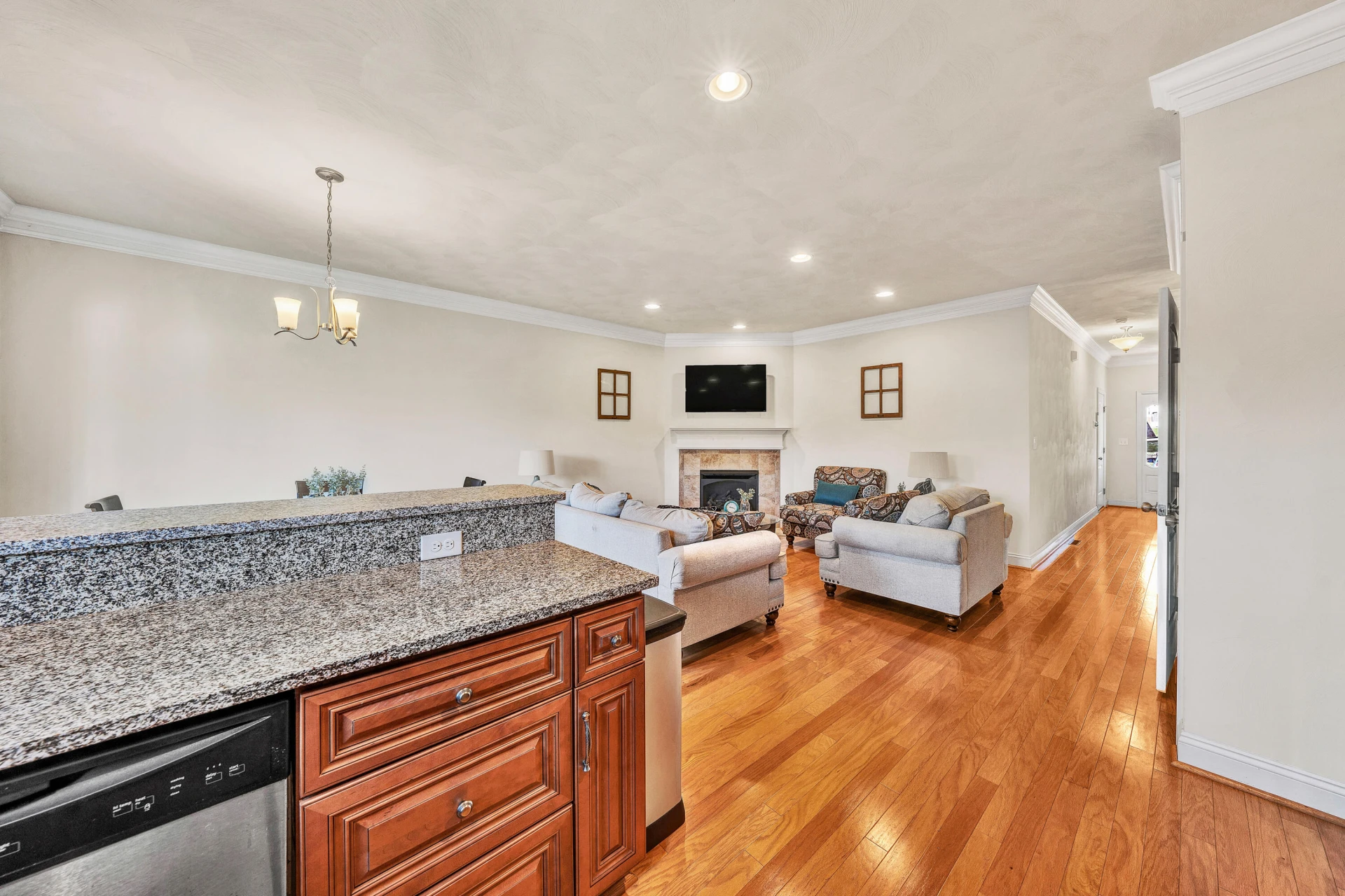 867 Walhalla CT - Photo 9