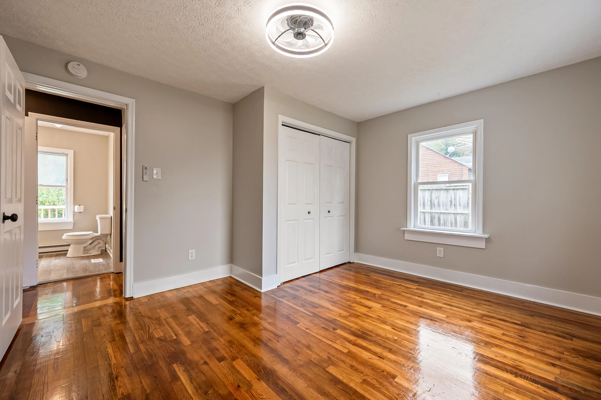 306 Lester ST - Photo 22