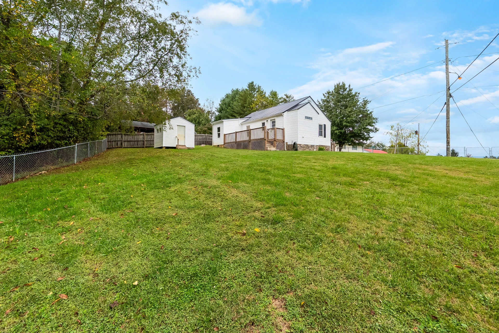 306 Lester ST - Photo 34