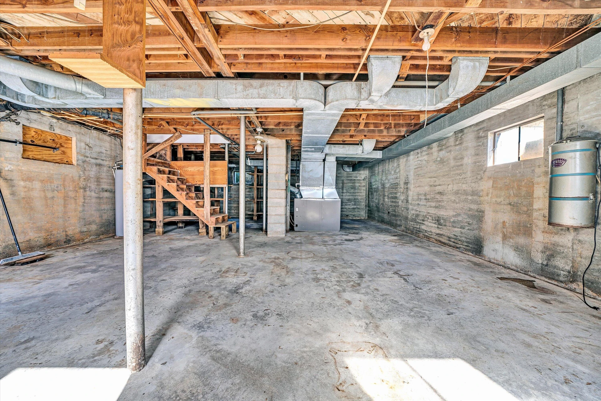 1933 Stones Dairy RD - Photo 16