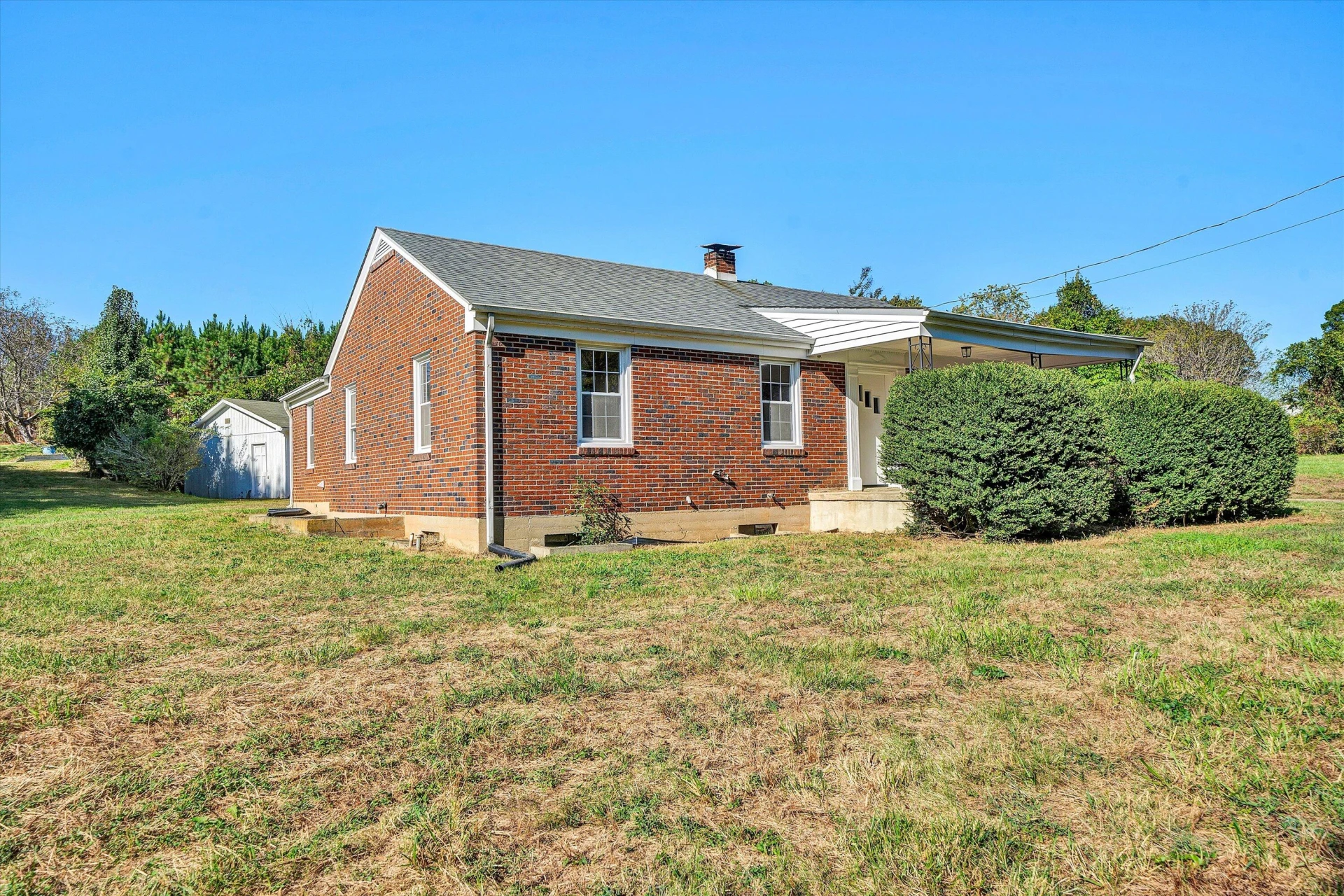 1933 Stones Dairy RD - Photo 3