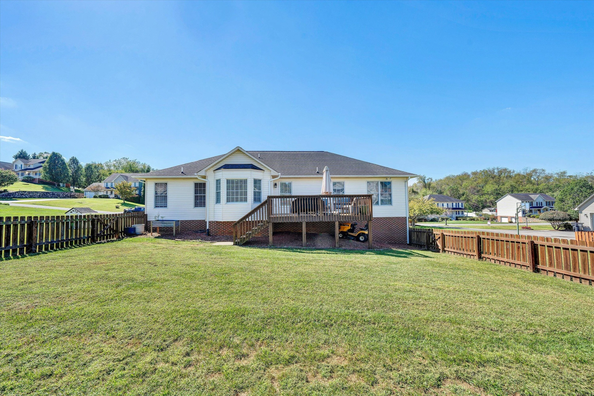 120 Eagle Ridge RD - Photo 3
