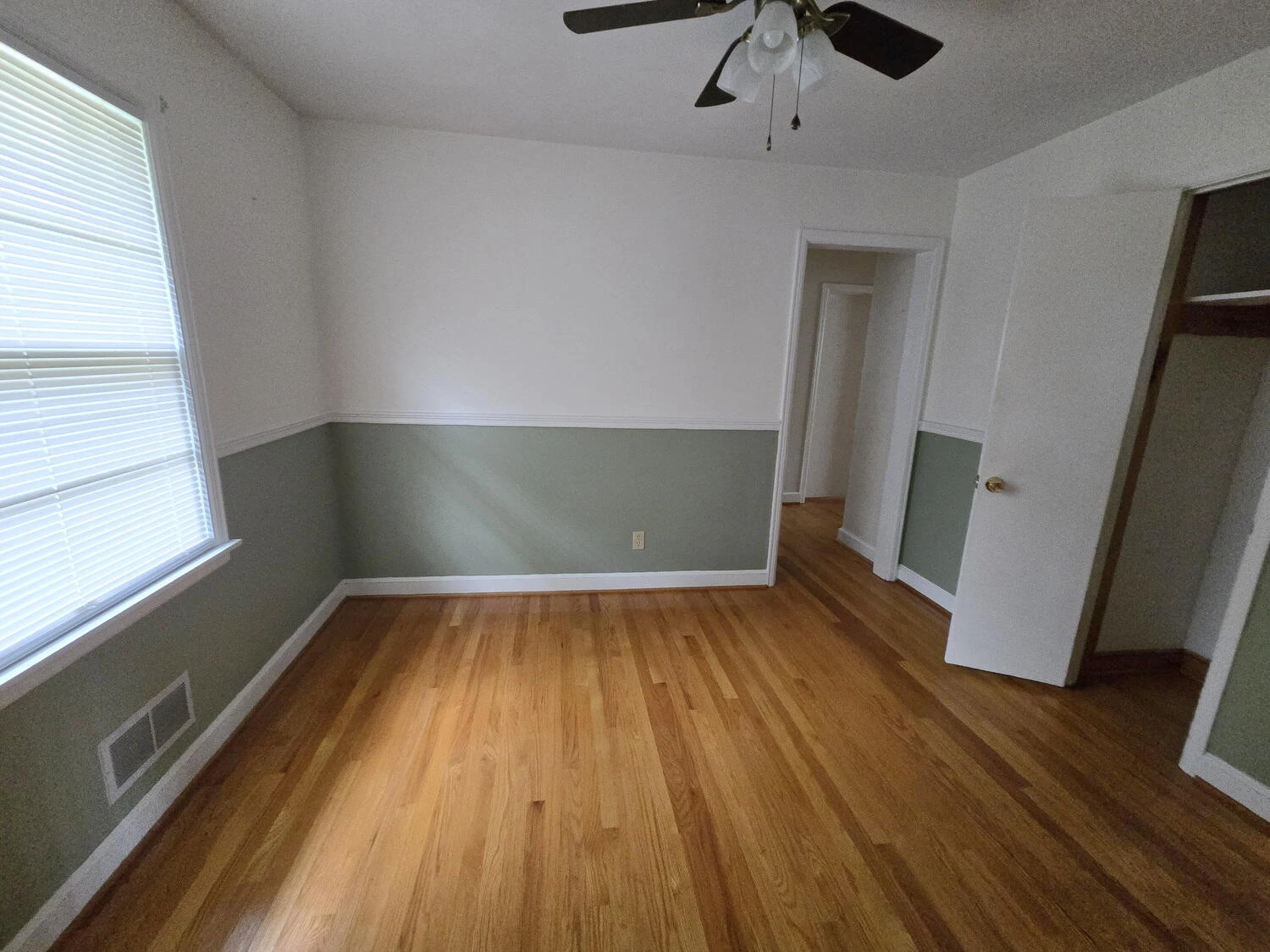 3237 Christian AVE NW - Photo 5