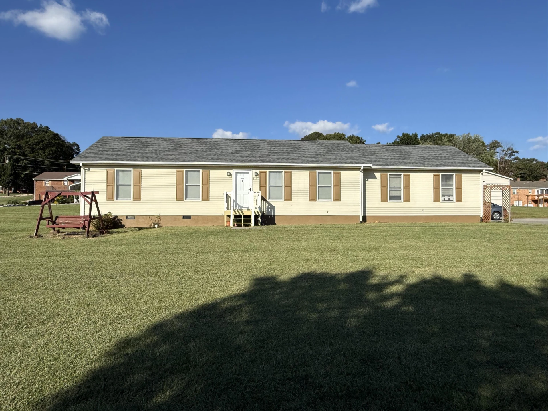 1111 Stratford DR - Photo 15