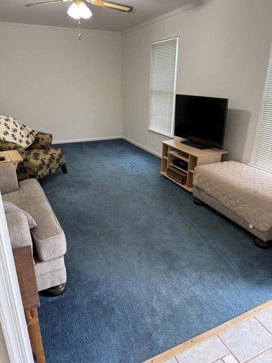 1111 Stratford DR - Photo 16