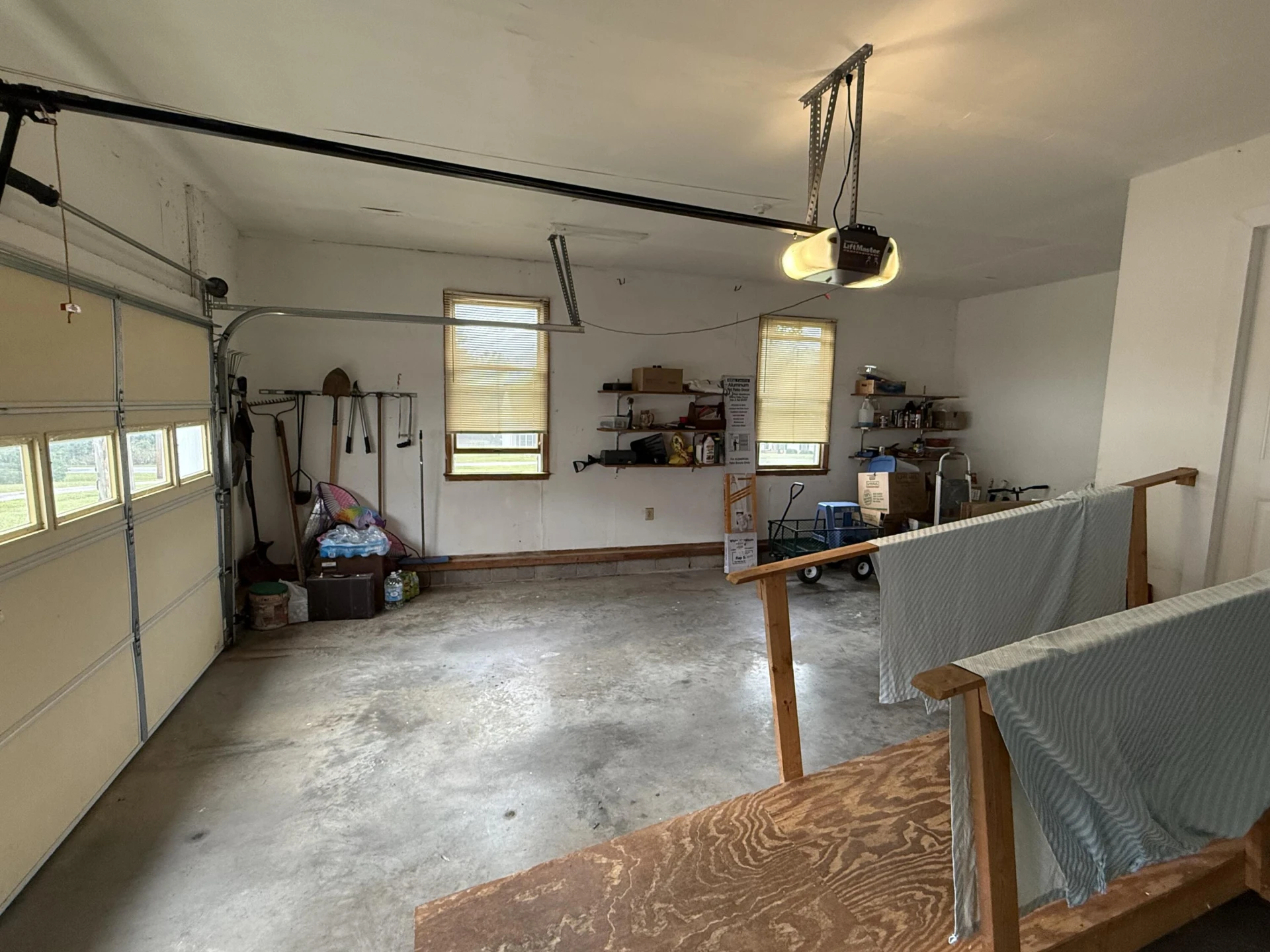 1111 Stratford DR - Photo 28
