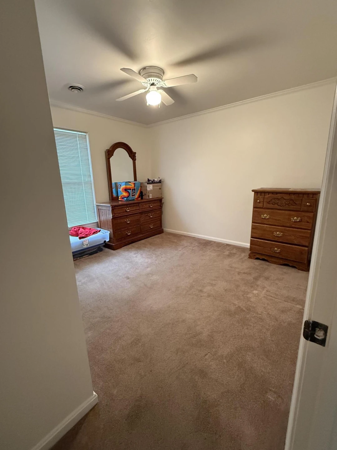 1111 Stratford DR - Photo 32