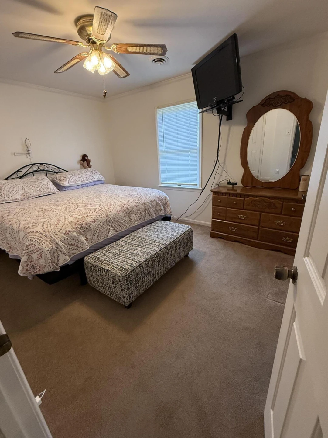 1111 Stratford DR - Photo 34