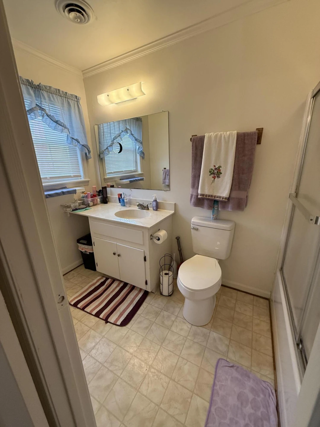 1111 Stratford DR - Photo 36