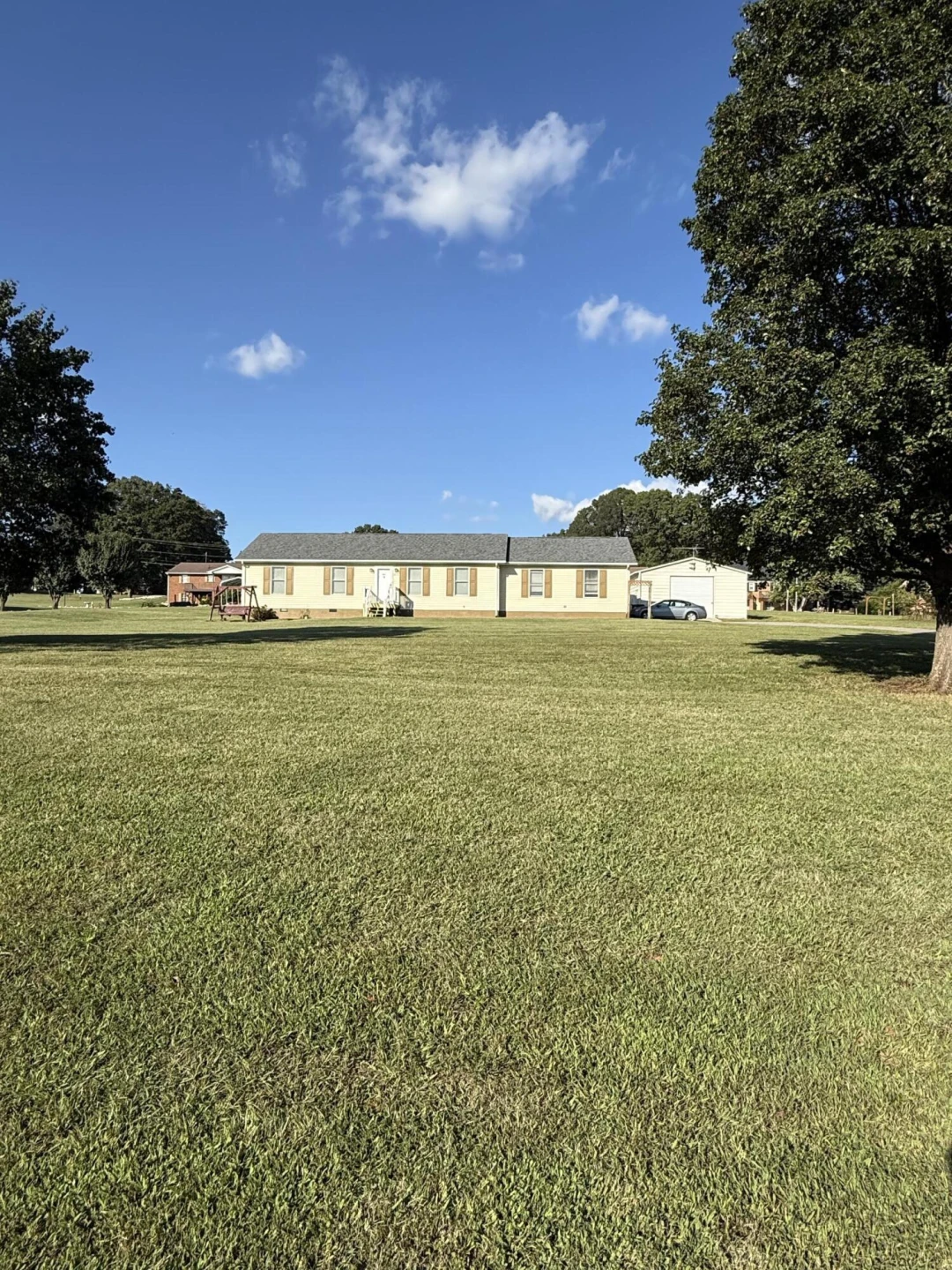 1111 Stratford DR - Photo 38