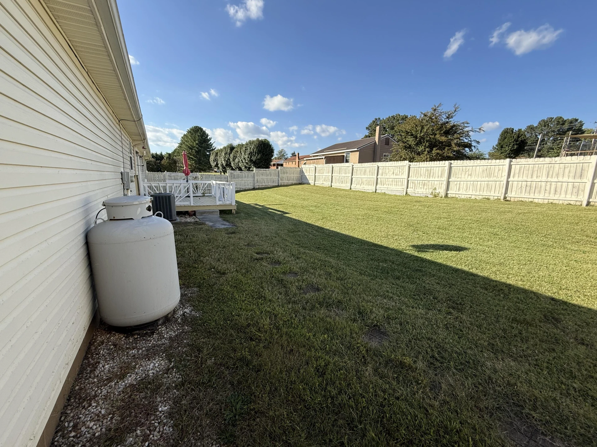 1111 Stratford DR - Photo 7