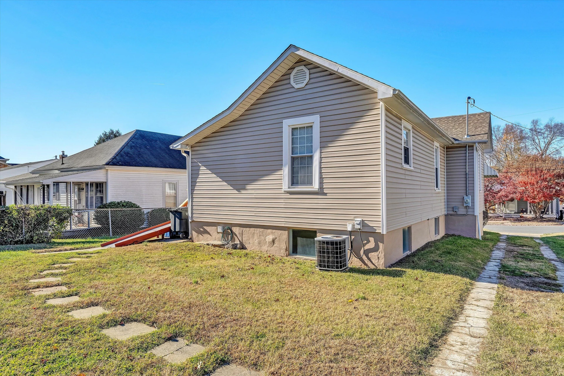 410 N Blair ST - Photo 30