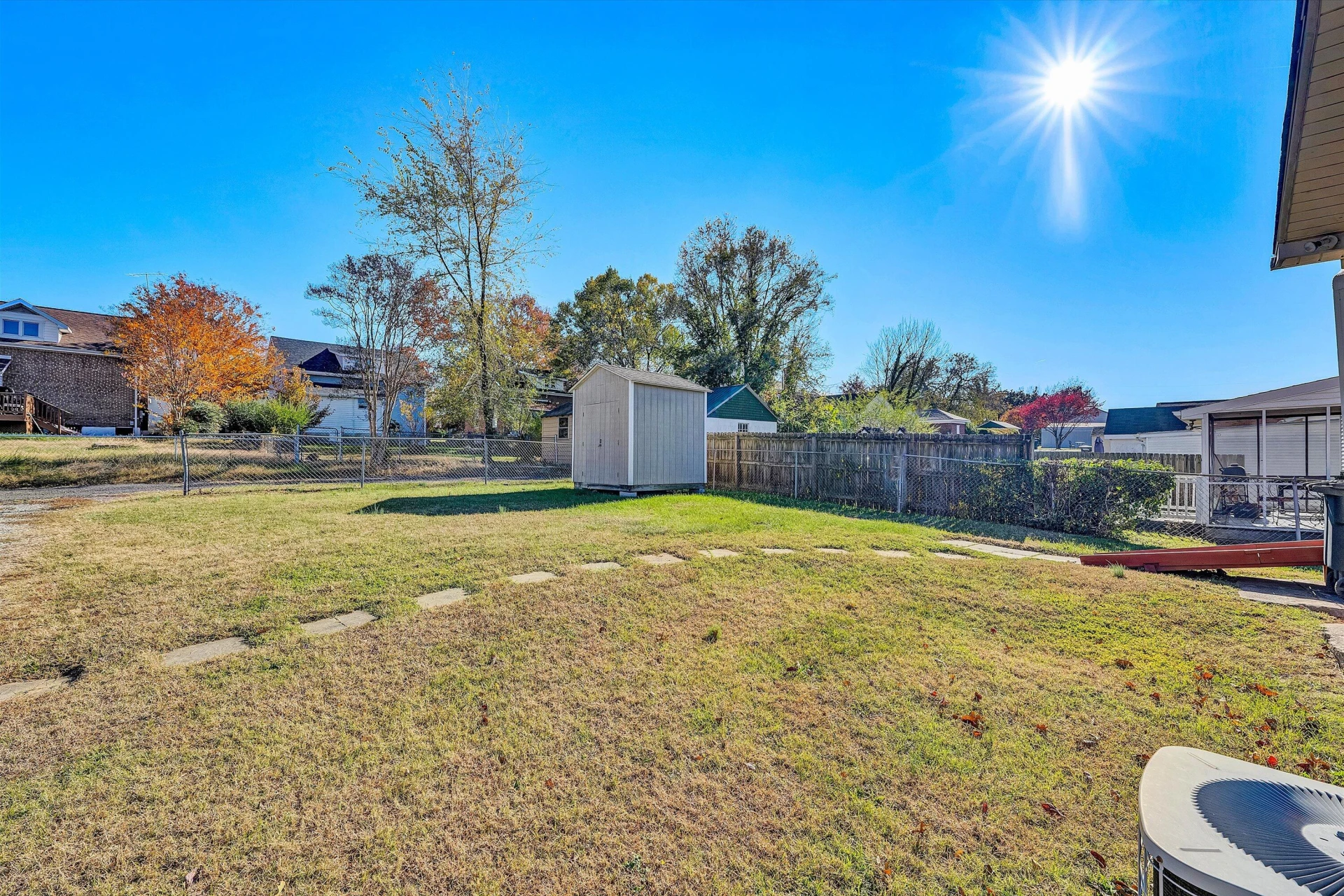 410 N Blair ST - Photo 33