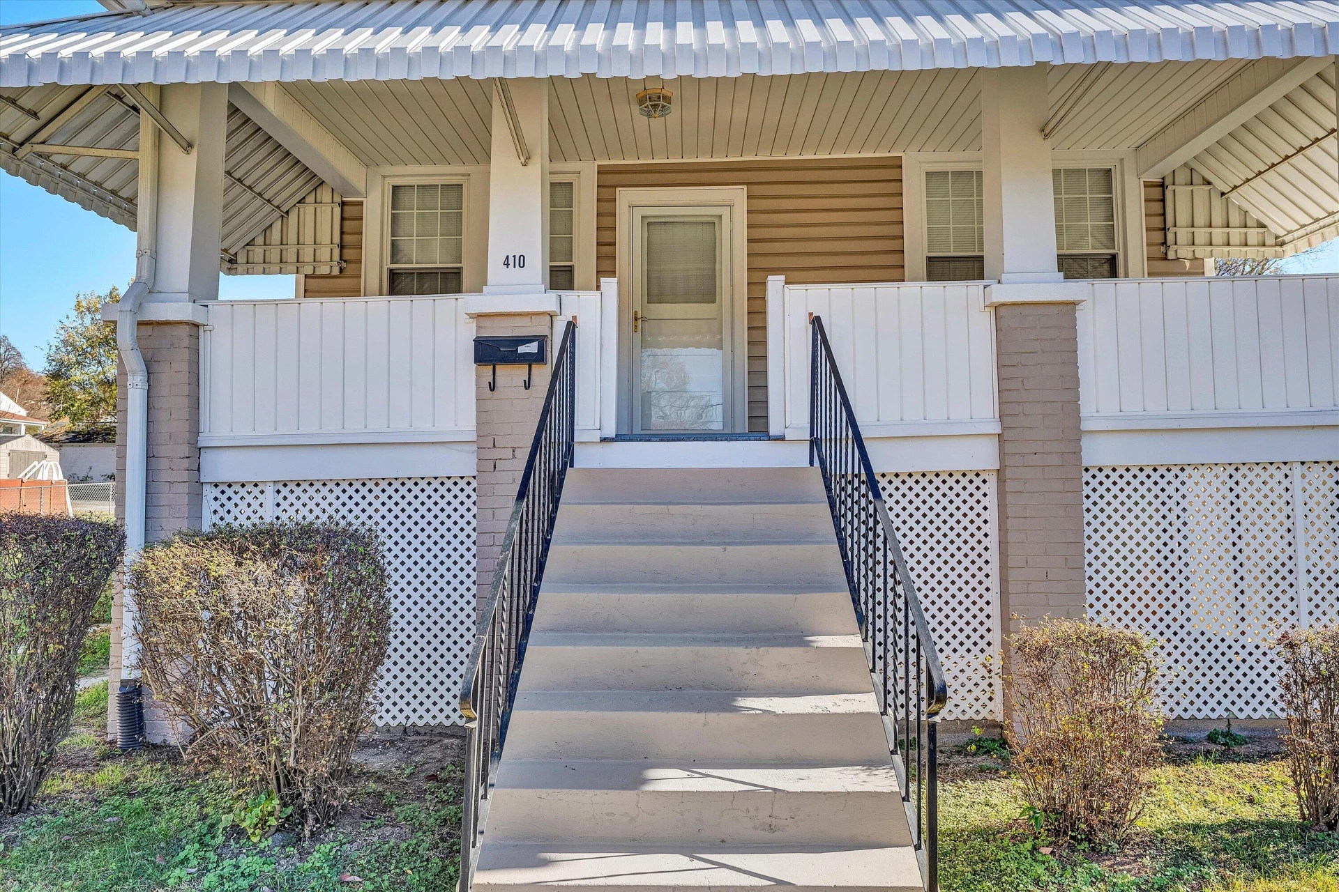 410 N Blair ST - Photo 4