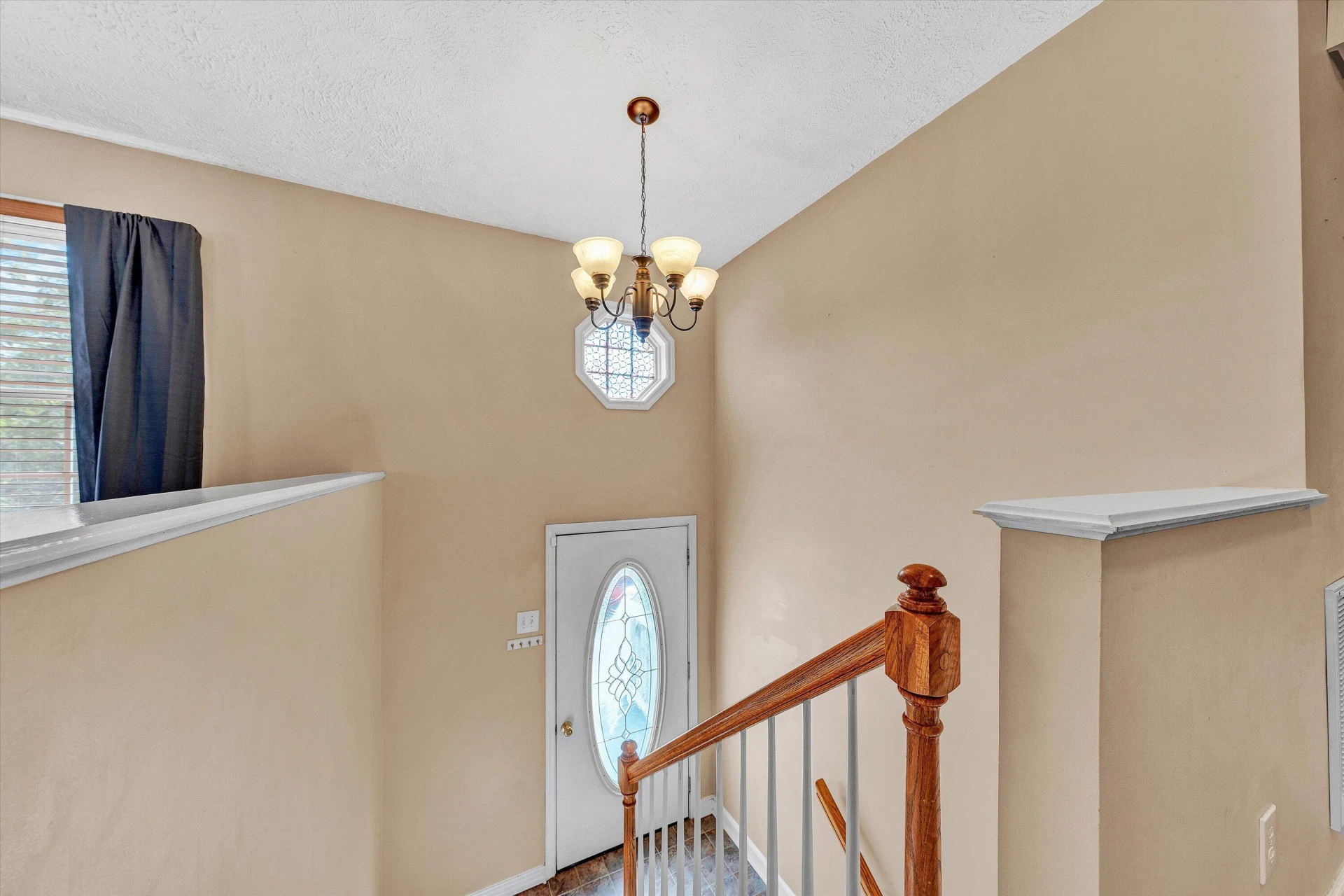 2910 Vinyard AVE NE - Photo 6