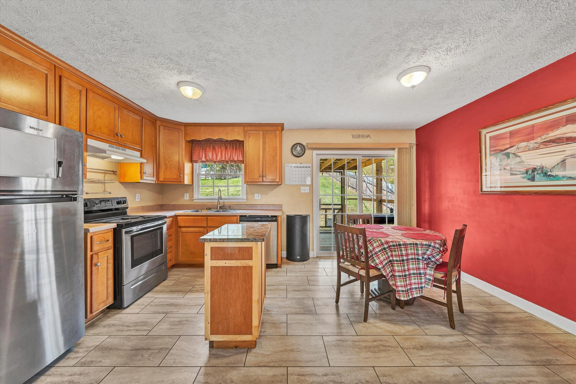 2910 Vinyard AVE NE - Photo 9