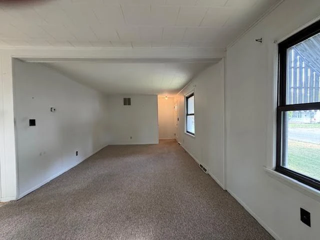 4916 Hildebrand RD NW - Photo 6