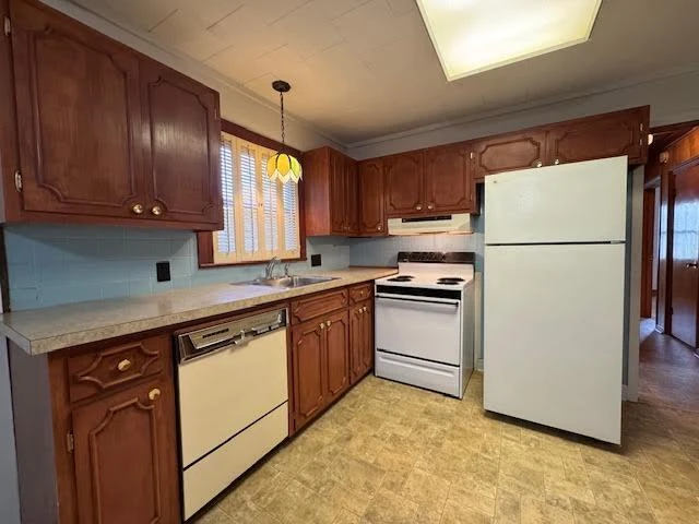 4916 Hildebrand RD NW - Photo 8