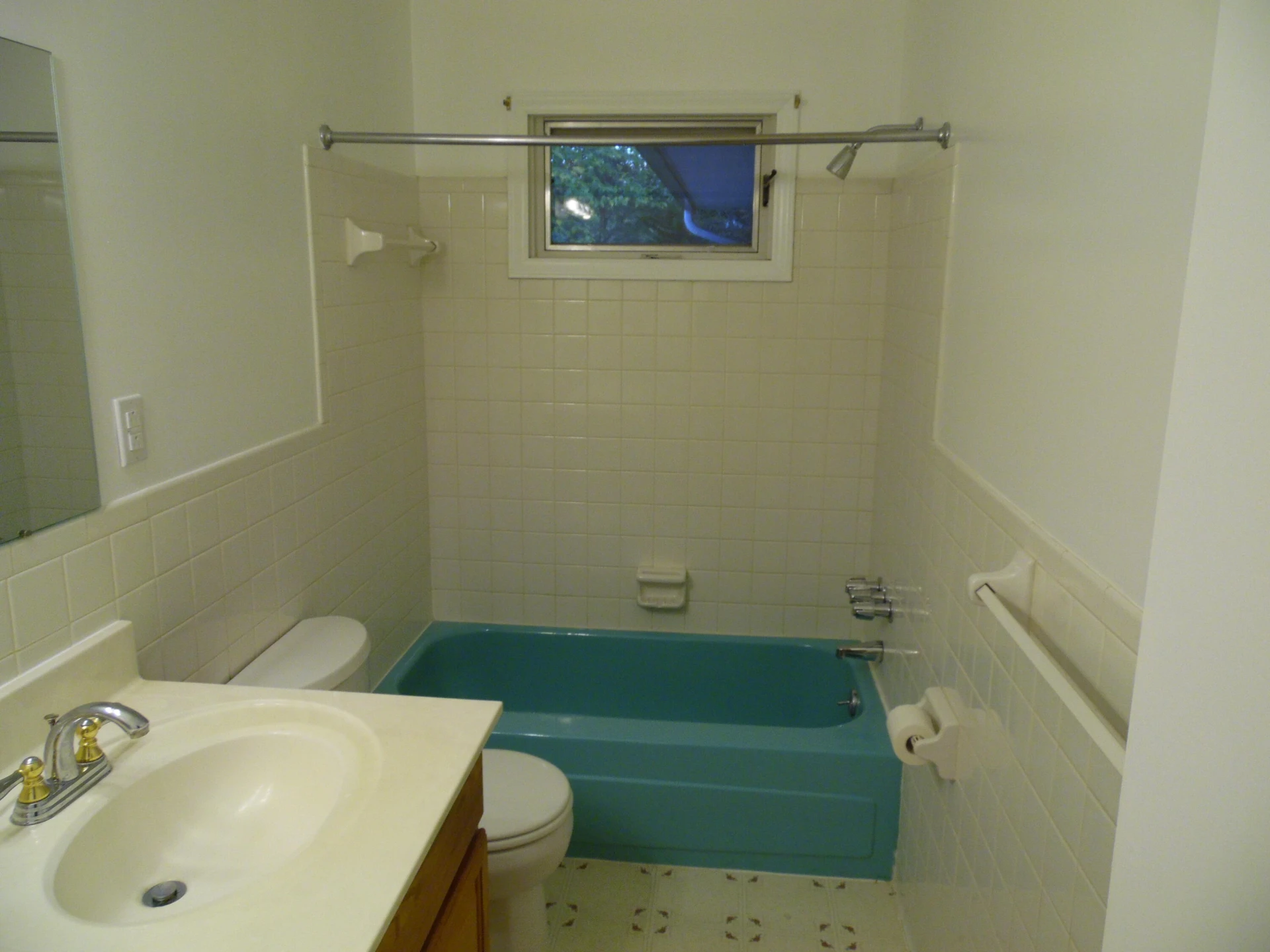 3430 Ashmeade DR - Photo 11