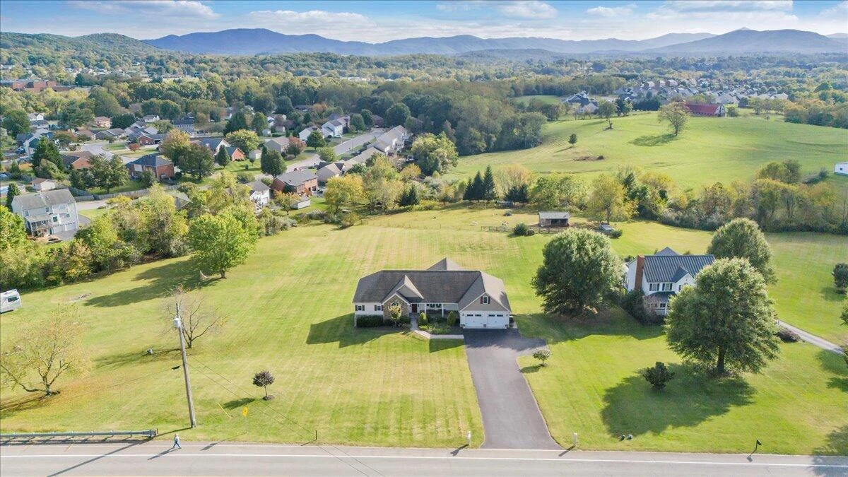 1989 Mountain View RD - Photo 104