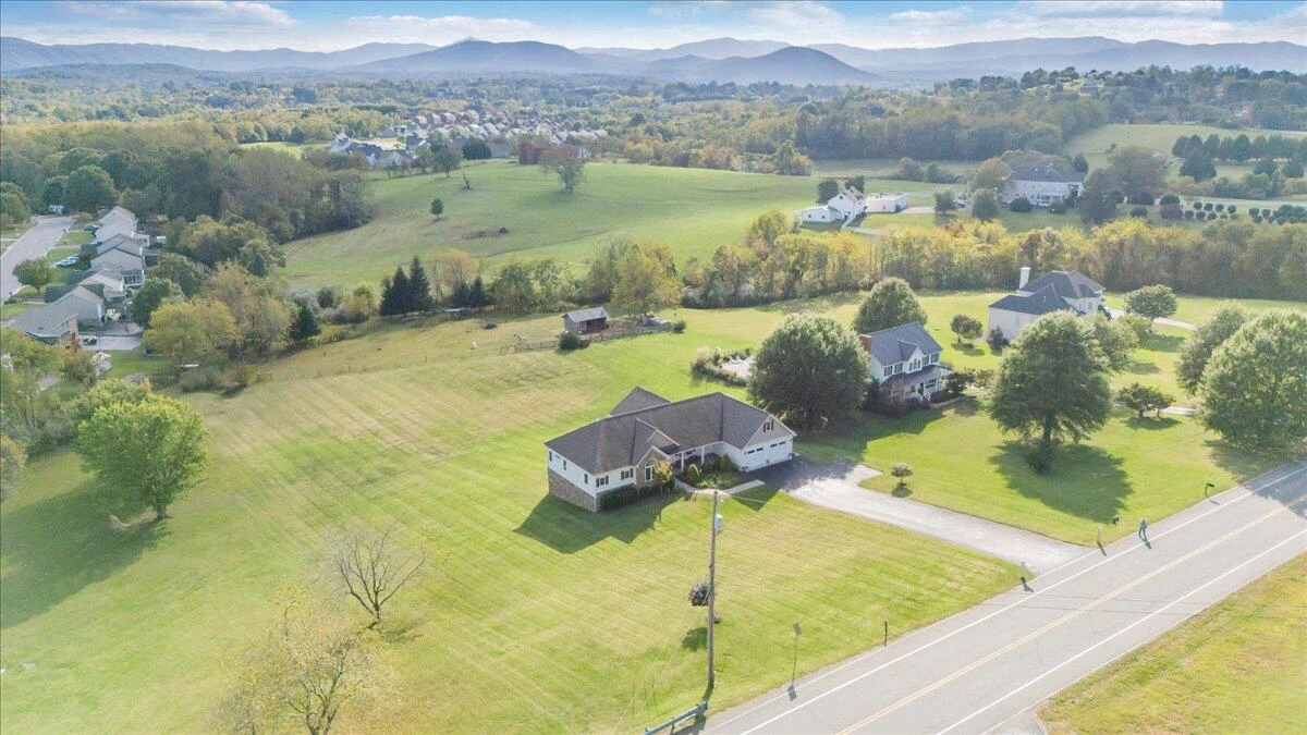 1989 Mountain View RD - Photo 106