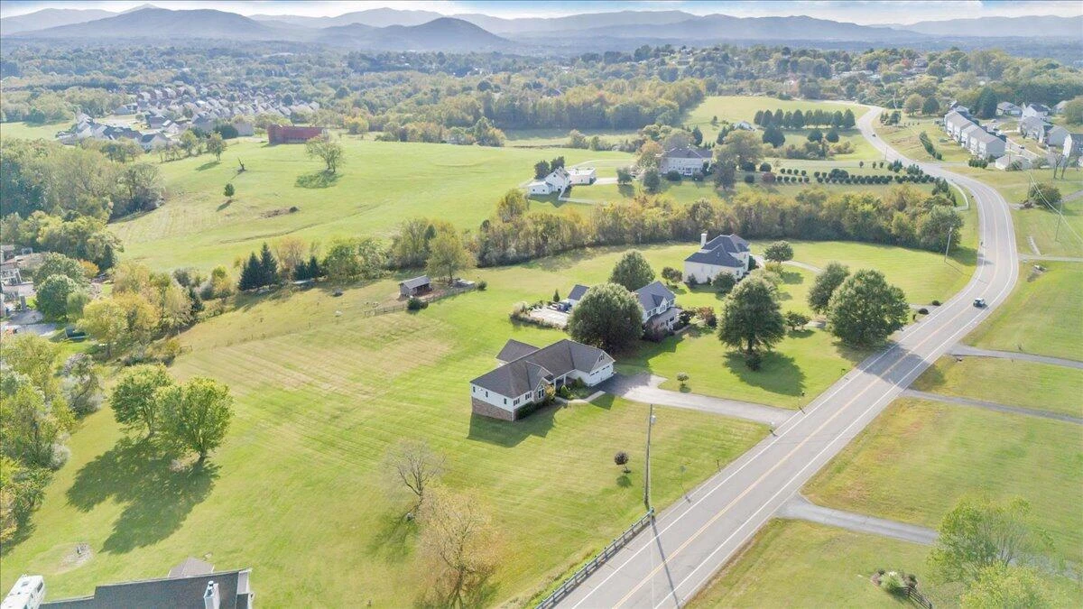 1989 Mountain View RD - Photo 107
