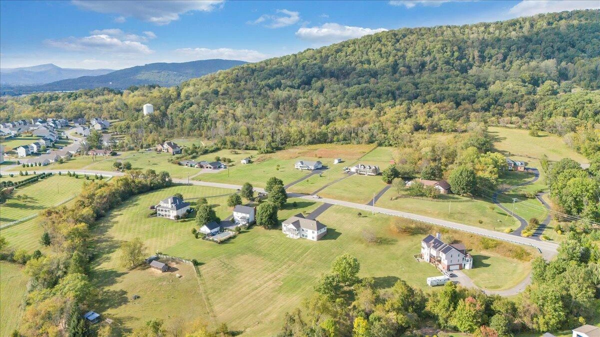1989 Mountain View RD - Photo 110