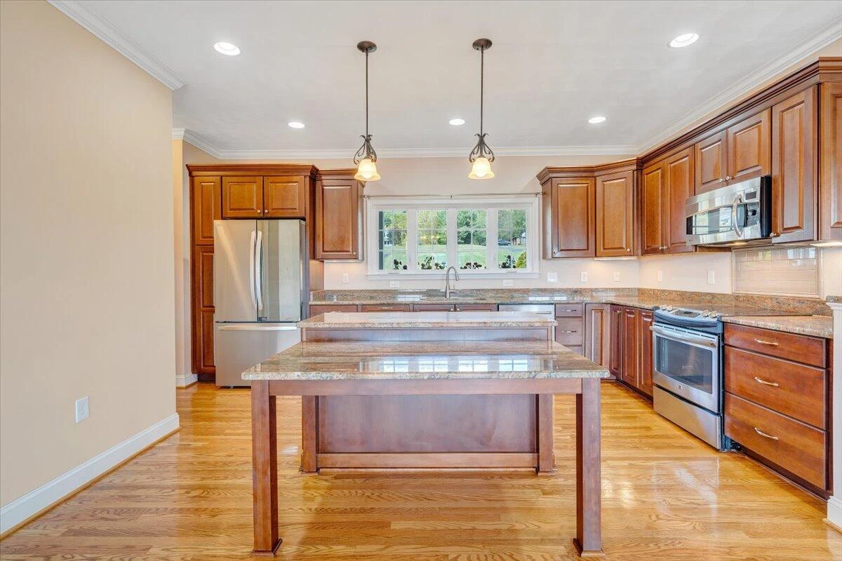 1989 Mountain View RD - Photo 21