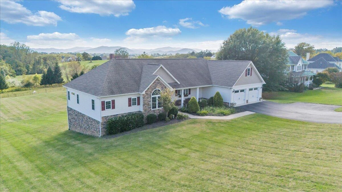 1989 Mountain View RD - Photo 92