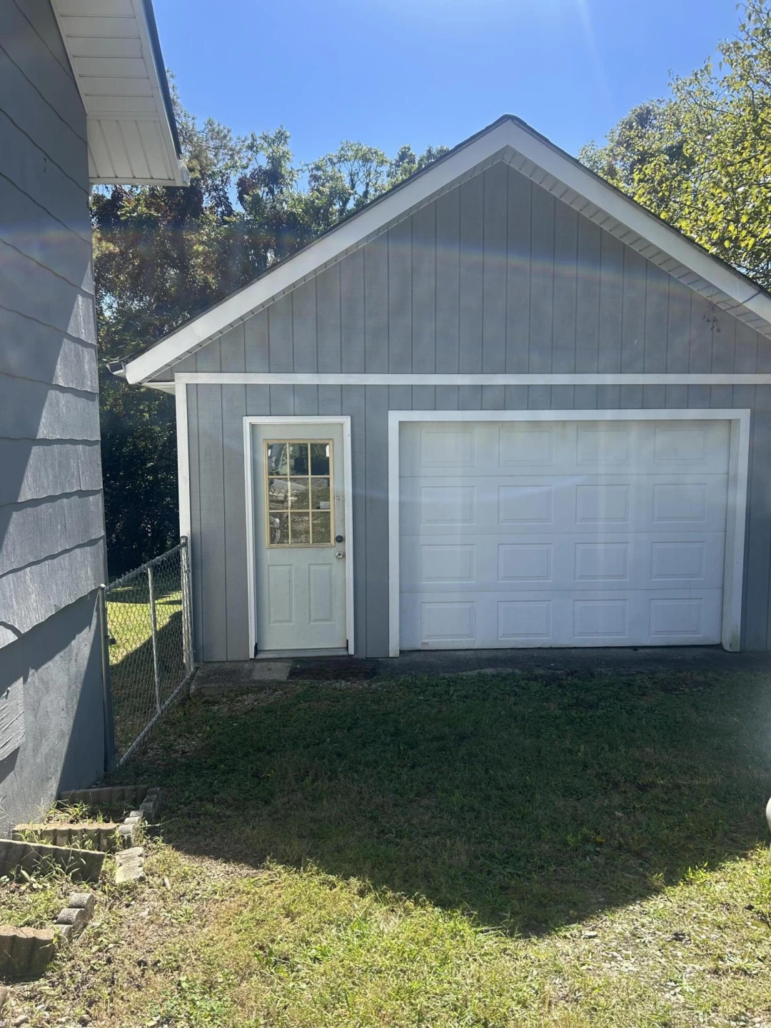 4702 Edgelawn AVE NW - Photo 3