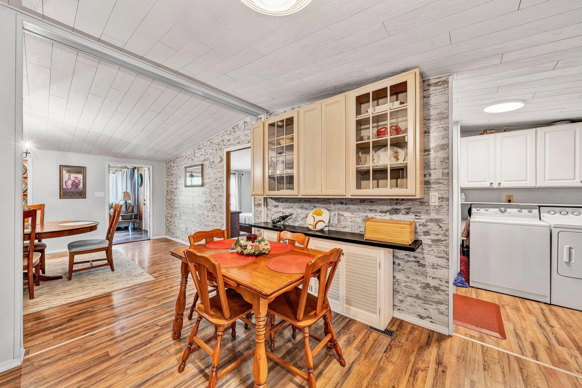 276 Bluewater DR - Photo 14