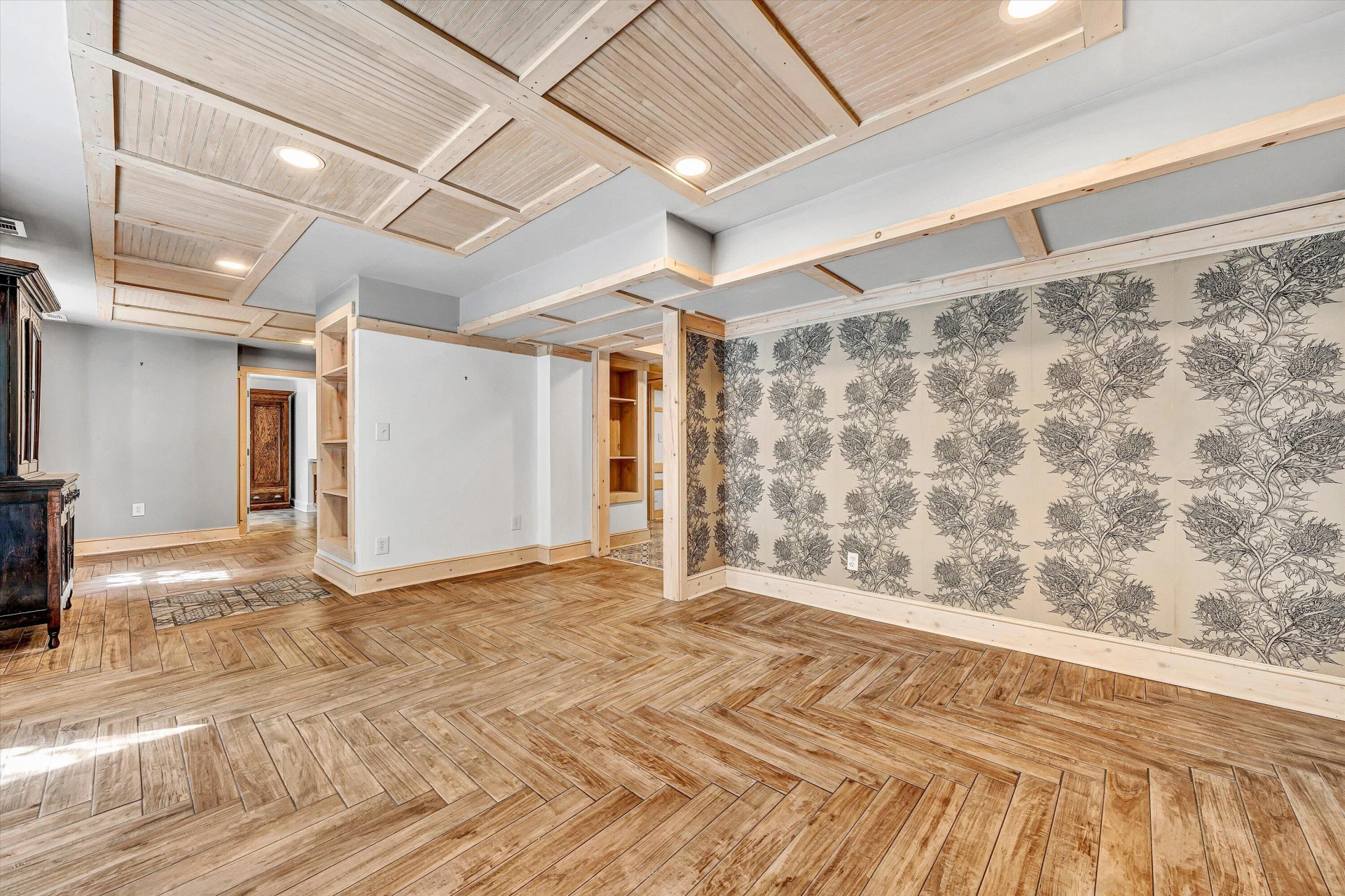 3561 Rutrough RD SE - Photo 17