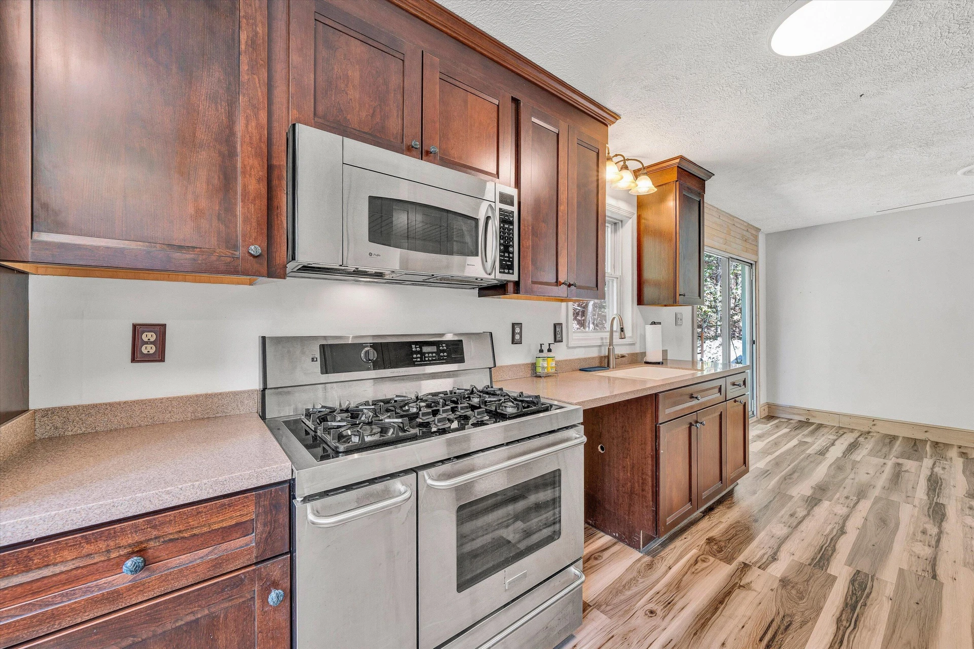 3561 Rutrough RD SE - Photo 28