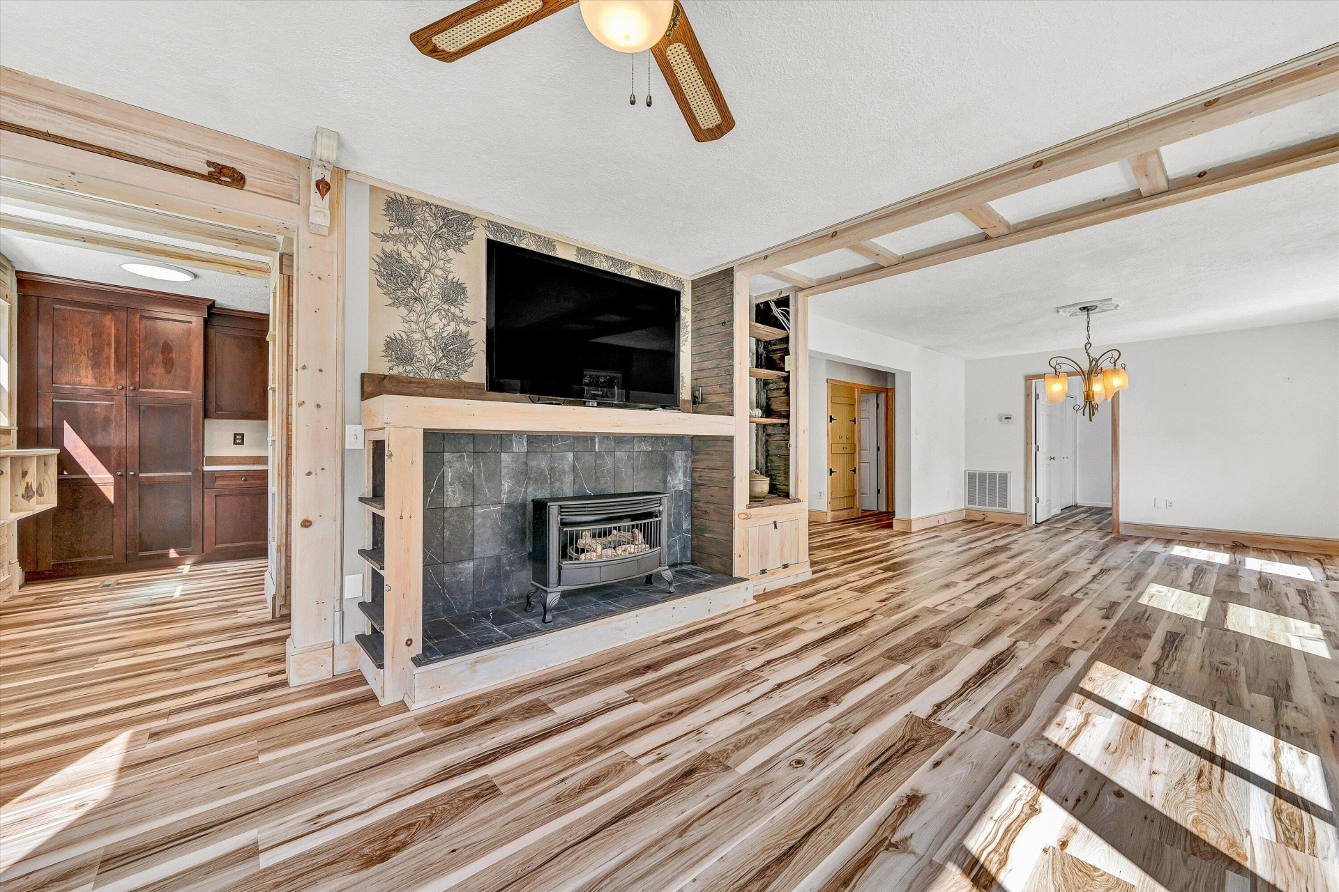 3561 Rutrough RD SE - Photo 33