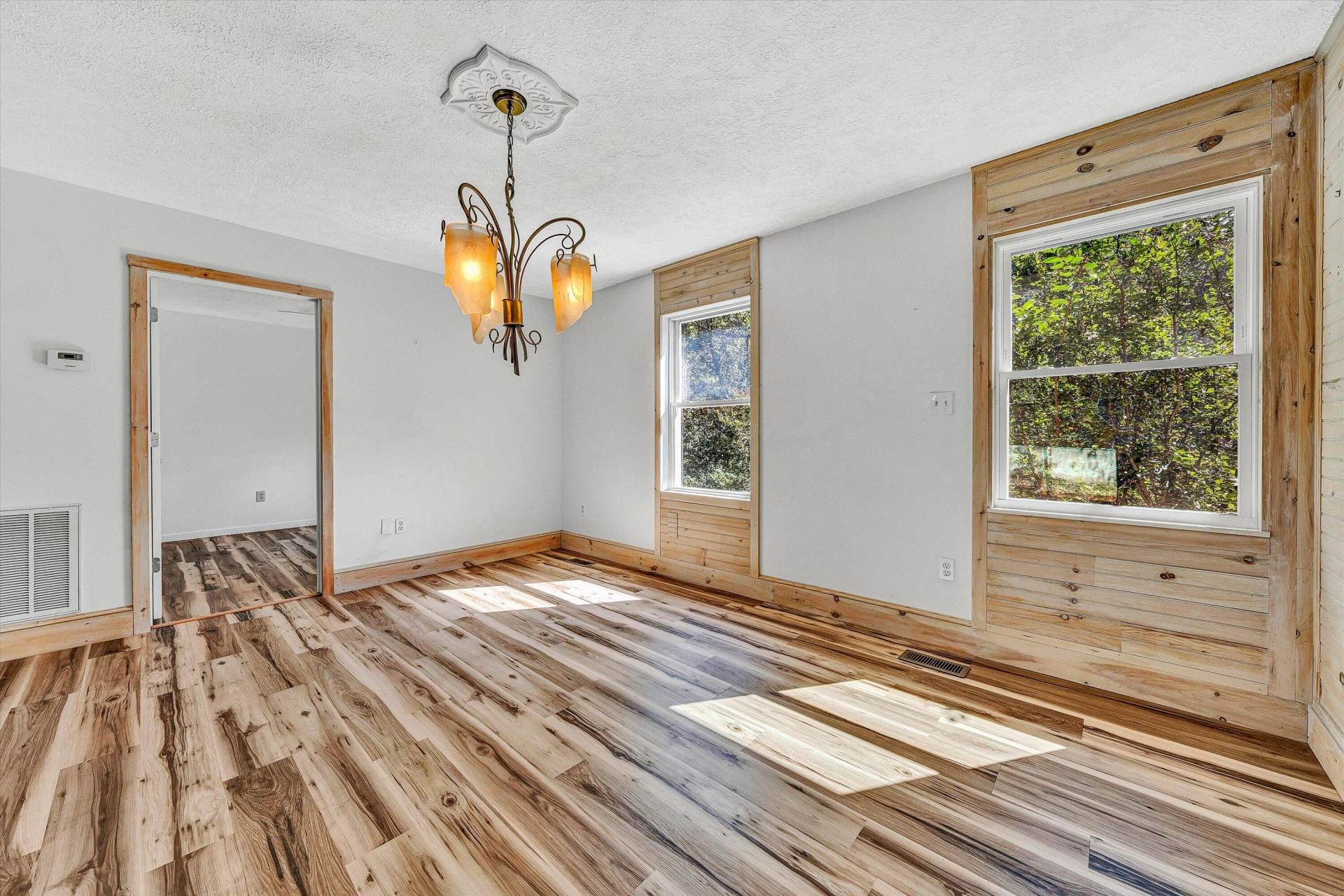 3561 Rutrough RD SE - Photo 35