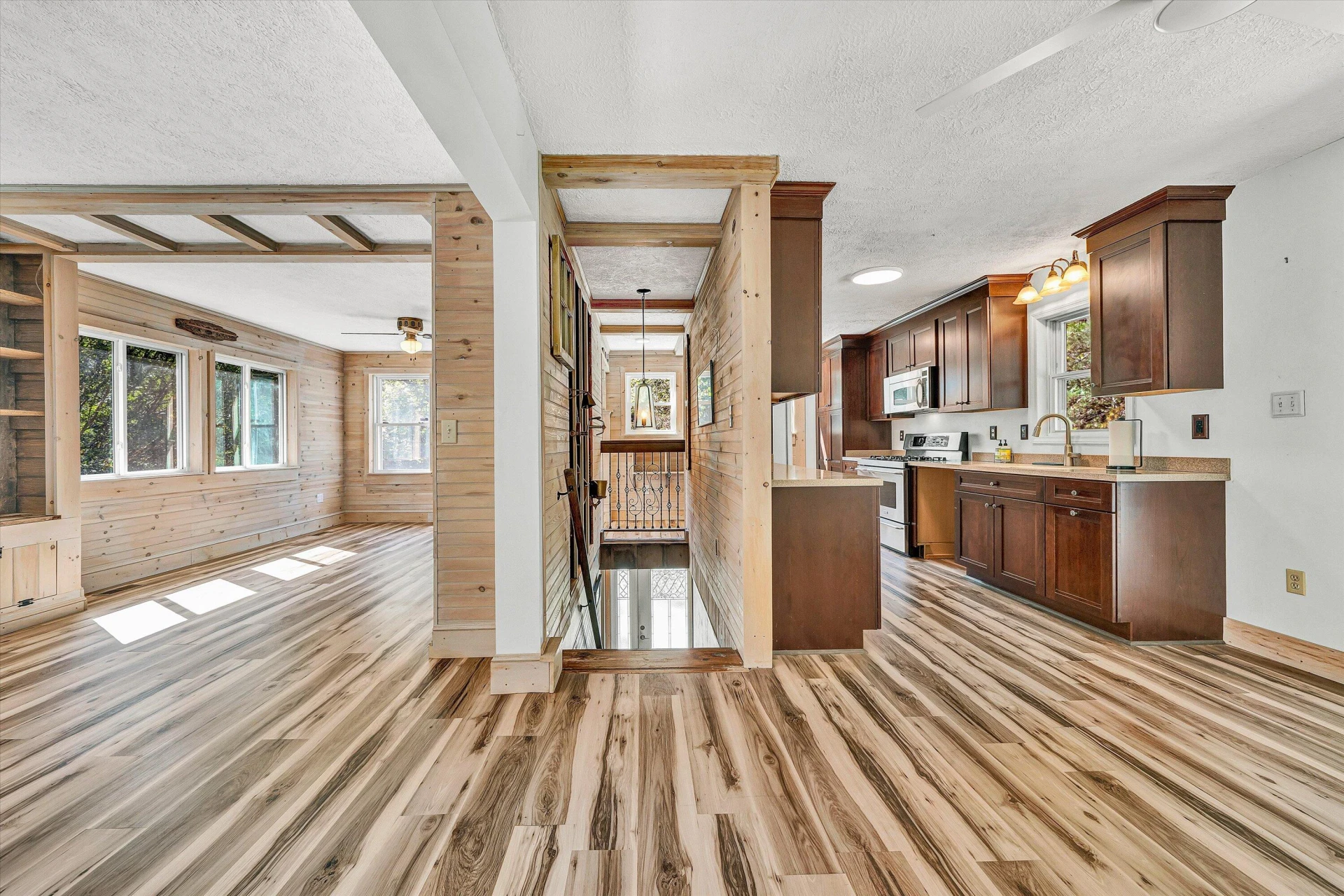 3561 Rutrough RD SE - Photo 37